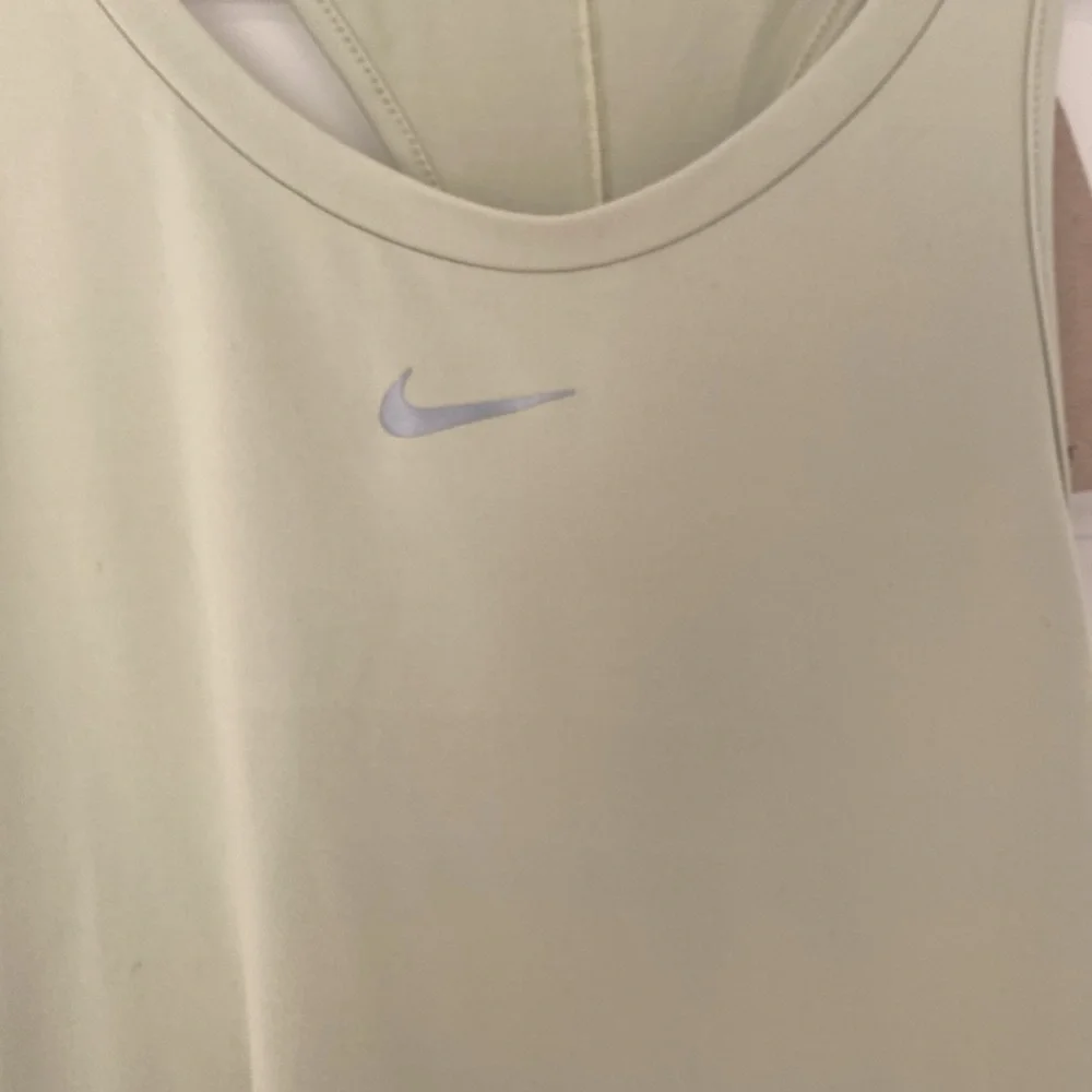 NWT. Nike Training Tank Top